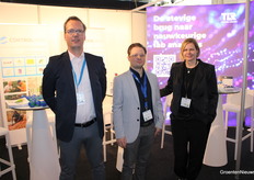 Vincent van Tol (Control Union Certifications) and Edwin van Eeden and Marina Meinen (TLR)