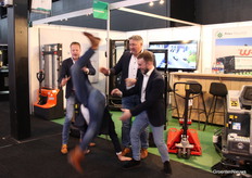 A piece of acrobatics from Joey van den Burg