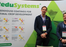 Bart Hergaarden and Hidde Huisintveld, Lumiforte. Here is the article we recently published; https://www.groentennieuws.nl/article/9797852/praktijkbewijs-onder-lokale-omstandigheden-cruciaal-voor-indiase-glastuinbouw/