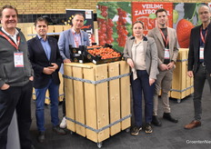 Auction Zaltbommel with Harry Schouten of Isa Cropcare visiting Gerard van den Anker, Erwin van den Oever, Patricia Hak, Arthur Elsen and Pieter van der Sluijs
