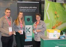 Filip van Langenhove, Iza de Bruijn, and Adje van Nooijdonk (koppert) They launch Limonica Culti-Mite in convenient grow bags.