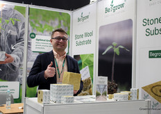 Kyrylo Gliuza of Begrow sees growers switching from coco substrate to rockwool in strawberry growing.