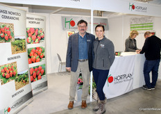 Hortplant, one of the Polish players in strawberry plant propgation. Hortplant also has its own breeding. Some variety names are on the banners to the left. In the photo: Jerzy Dominikowski and Katarzyna Grymuza
