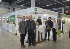 Monika, Pieter, Peter and Julia Cornelissen (Cornelissen Fruit and Tree Nurseries). The Dutch company has been operating in Poland since 2005. It has been scaling up over the last decade or so. Sorting of the rootstocks produced in the Netherlands takes place in Poland.