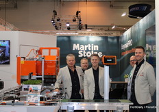 Peter van der Knaap, Richard van der Waart, Marvin de Klerk, bit hidden are Steven van Hoof and Paul van Leeuwen (Martin Stolze) Together with partner Gearbox, make AI usable for the grower.