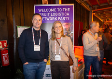 Jon Cummings & Louise Atkins, Fischer Farms