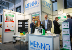 Menno Chemie's products help growers worldwide with their hygiene. In the photo, Denis Karat, Diana Bicking and Christian Eidam.