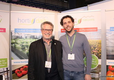 Uncle and nephew, Peter and Bob Struijt. Peter with Total Energy Group in California and Bob from BS-support. BS-support unburdens growers with their plastic packaging