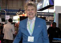 Koos Evenblij promotes a greenhouse roof coating on behalf of Multi-Cover that helps growers get rid of pests for years to come.