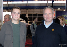 Timo and Bastiaan Bos came to HortiContact from Sexbierum. In Friesland, the growers converted a greenhouse for seed cultivation.