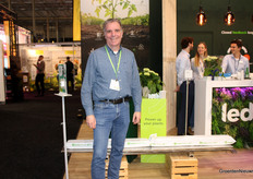 Kees van Vliet (Wireless Value) pictured with a weighing gutter from Wireless Value of course