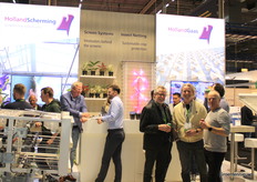 Sociably busy at (Holland Scherming)