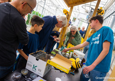 Young and old had questions about the various pests (and biological solutions) in pepper cultivation