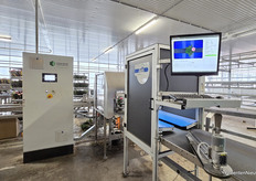 Crea-Tech and Aris support Harg & Roses in the automated sorting and packaging process.