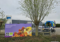 Organic horticulture company Frank de Koning opened the Kloosterweg 5 site to the public. The bouncy castle was not lacking either.
