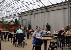 There were plenty of places to grab a bite to eat or rest.