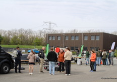 Suppliers were also outside the greenhouses to explain their products or services to visitors.