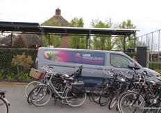 At chrysanthemum farm Leen Middelburg, the cultivation step by step was well illustrated.