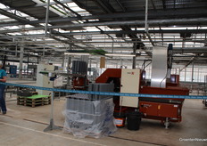 At SV.CO, they have a nice potting line on display.