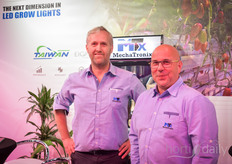 Patrick and Koen with Mechatronix in front of their fridge. No wait, fixtures, I mean fixtures! 