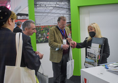 Ainhoa Acuna with Ulma explained more about the greenhouse solutions of Ulma to the team of the Imeriti Agro Zone in Georgia.