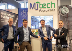 Peter van den Bemd, Ruud van Aperen, Jurnjan van den Bremer and Jules van Esch from MJ Tech