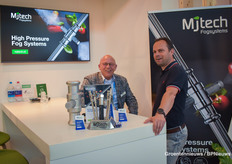Aad Verduijn of MJTech is visited by John Rodenburg of Stolze