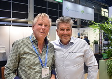 Wim van Wingerden visiting Paul van Gils of Lumiforte.               