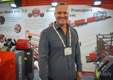 Steven Newell from Windset Farms came all the way over the ocean to visit the GreenTech.