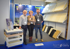 The team with SPID-Trays: Bernardo Le Blastier, Sandrine Quenea & Yohann Gouronnec