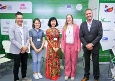 The Netherlands Vietnam Horti Business Platform (NVHBP) is bringing Dutch technology to the Vietnamese and Southeast Asian market. On the photo are Kenneth Tran of Koidra, Oanh Le, Koidra, Mai Thi Hong, VNHBP in Vietnam,  Mirjam Boekestijn, VNHBP, and Arjen Janmaat, Ridder.