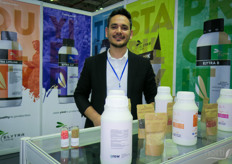 Elytra from Turkey makes fertilisers. On the photo is Ramazan Ceran.