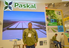 Roman Sarabia Armenta with Paskal