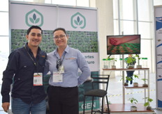 Miguel Angel Ruiz and Patricia Catalina Castro Serrano with HortiGen