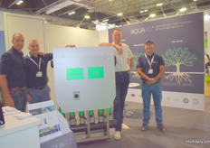 Raymond Lescrauwet with his team from Aqua4D