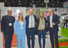 Michael Morgan from Artechno, Mirjam Boekestijn from Dutch Greenhouse Delta, Giovanni Angiolini from Priva, Yassin Lahiani from Koppert and Olav Scholte from Signify