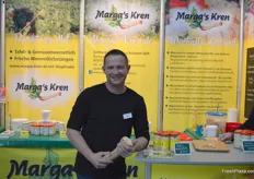 Andreas Schmidt from the Franconian vegetable growing company Marga's Kren. The company grows and processes horseradish. Due to the wet field conditions, the horseradish harvest had to be interrupted.