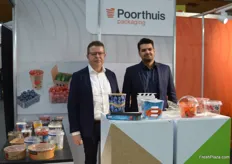 Dinant van Acquoy and Dahoud Bokharai from Poorthuis Packaging. The Dutch company offers a wide range of fruit and vegetable packaging, both in paper and cardboard solutions and plastic variants.