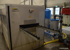 Then the floaters can be cleaned.