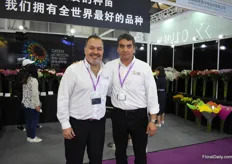 Miguel Ferrer and Mauricio Castillo of Green Horizon. They propagate flowers in China.