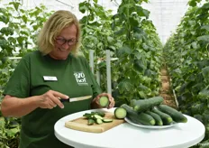 Christa Pasti also takes care of the tours in the greenhouses during the year