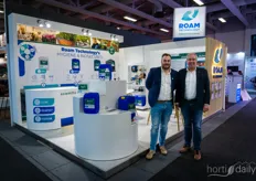 Thiark Sietzema and Jef van Gorp, Roam Technology, had a lot to discuss. The company is launching Ambiorix, a new iron fertilizer with CE marking based on polyphosphate technology, offering an alternative to iron chelate. Ambiorix was developed in collaboration with Prayon.
