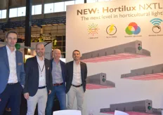 Kurt Zwemstra, Paul van der Valk, Henk Vollebregt, and Mitchel Visser with the latest fixture from Hortilux: Hortilux NxtLED. As Paul explained, the fixture produces as much light as 3 1000 watt HPS fixtures. Thanks to the addition of extra LEDs, the fixture is also 10% more efficient.