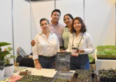 The team of Quick Plug, introducing vegetables for the Mexican market.
