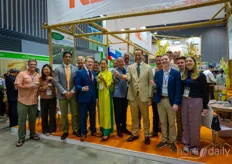 Several Dutch representatives, of which the majority was present at the Dutch pavillion
