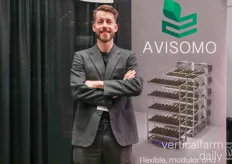 Endre Harnes showing off Avisomo's modular Growth Stations