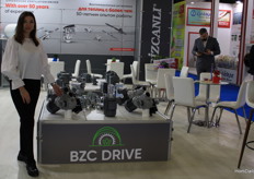 Liudmyla Pototska with Bizcanli next to one of their Gearboxes