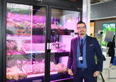 Atahan Akilli with Gantek, next to the show example of the Plantinova plant factory. They build factories like this easily for 2000m2