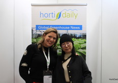 Eelkje Pulley and Chinese colleague Rong Lua (HortiDaily)
