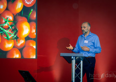 Simon Conway, Chair of British Tomato Growers Association, hosted the event